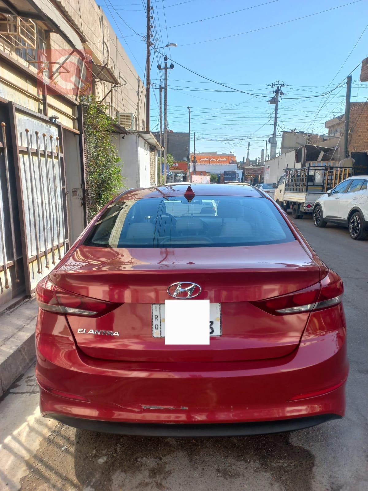 هیوندای ئەلەنترا